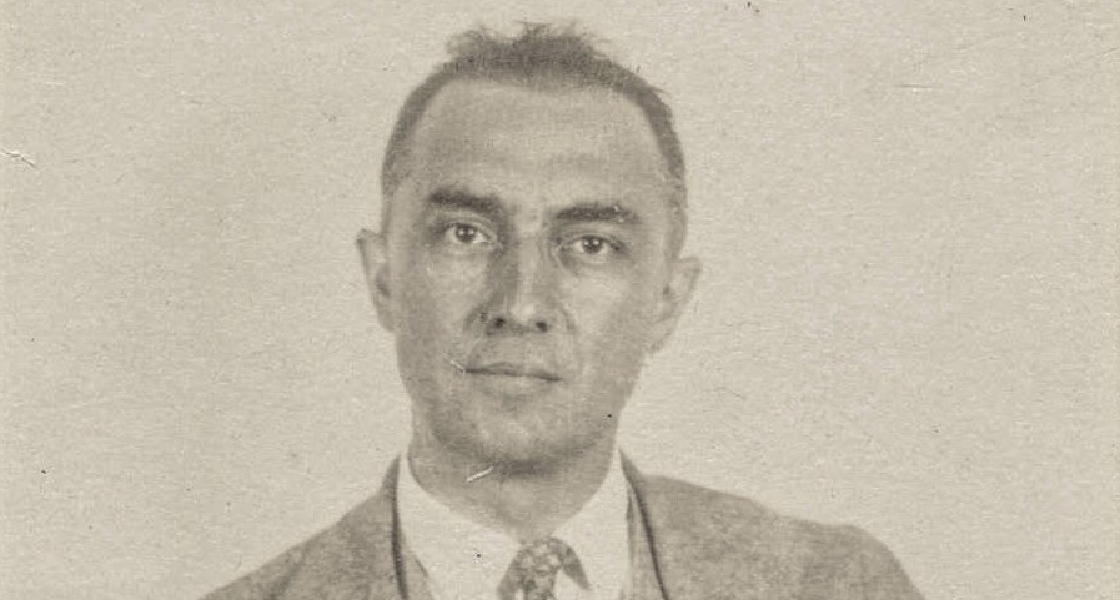 William Carlos Williams. Passfoto (beskuret) 