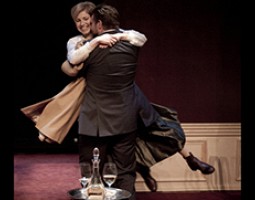 Teater: Hedda Gabler; Regi: Christian Tomner