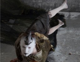 Godai – How to be invisible spränger dansföreställningens gränser